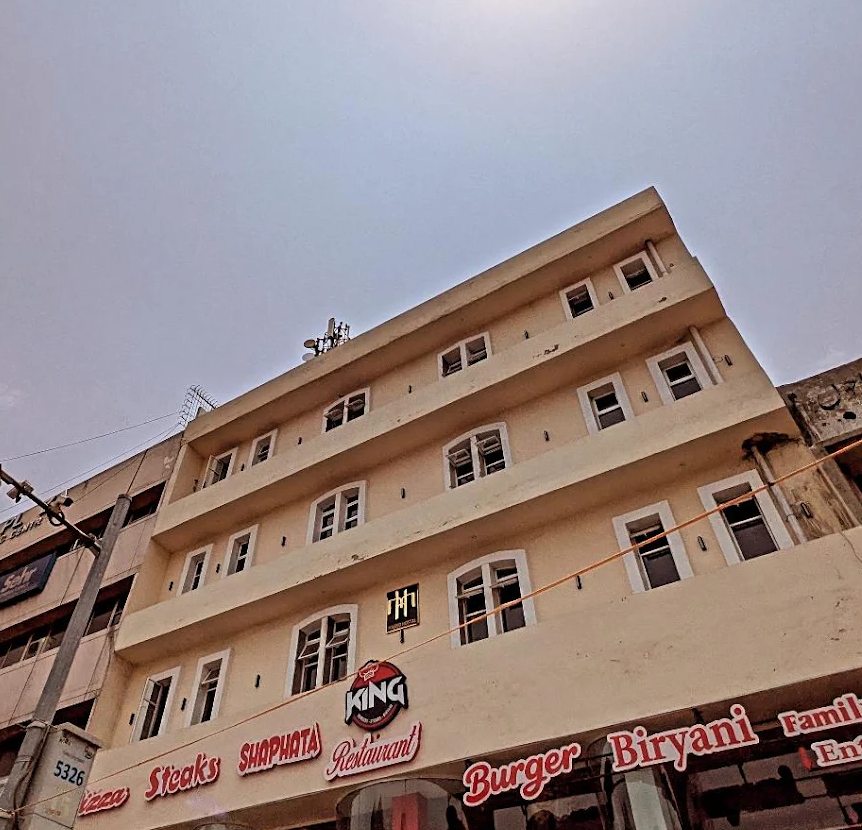 Side elevation of Barkat Market Heights residence building